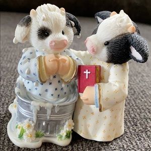 Mary’s Moo Moos—Bless Moo